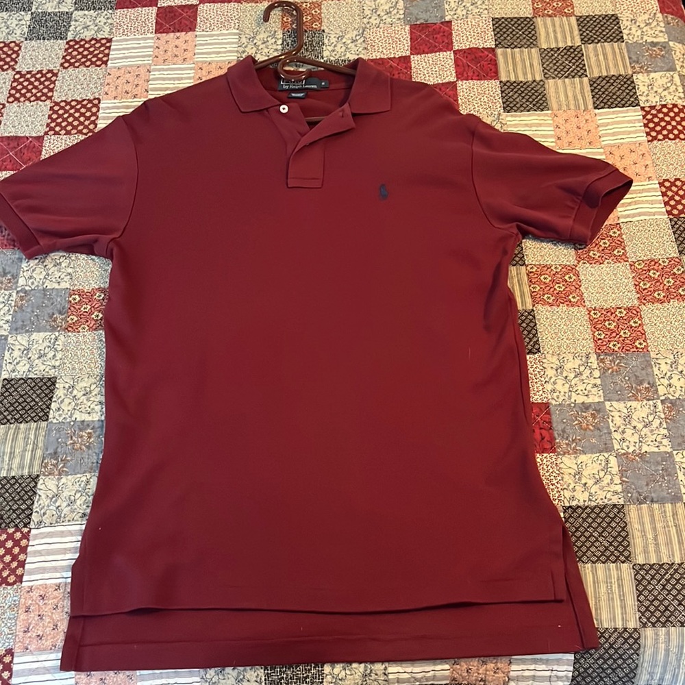 Maroon polo Shirt. Size medium. Like new with out tags